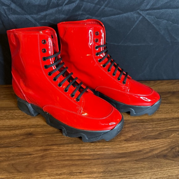 iRI Arom Men’s Red Patent Leather Combat Boots, size 13 - Picture 1 of 7